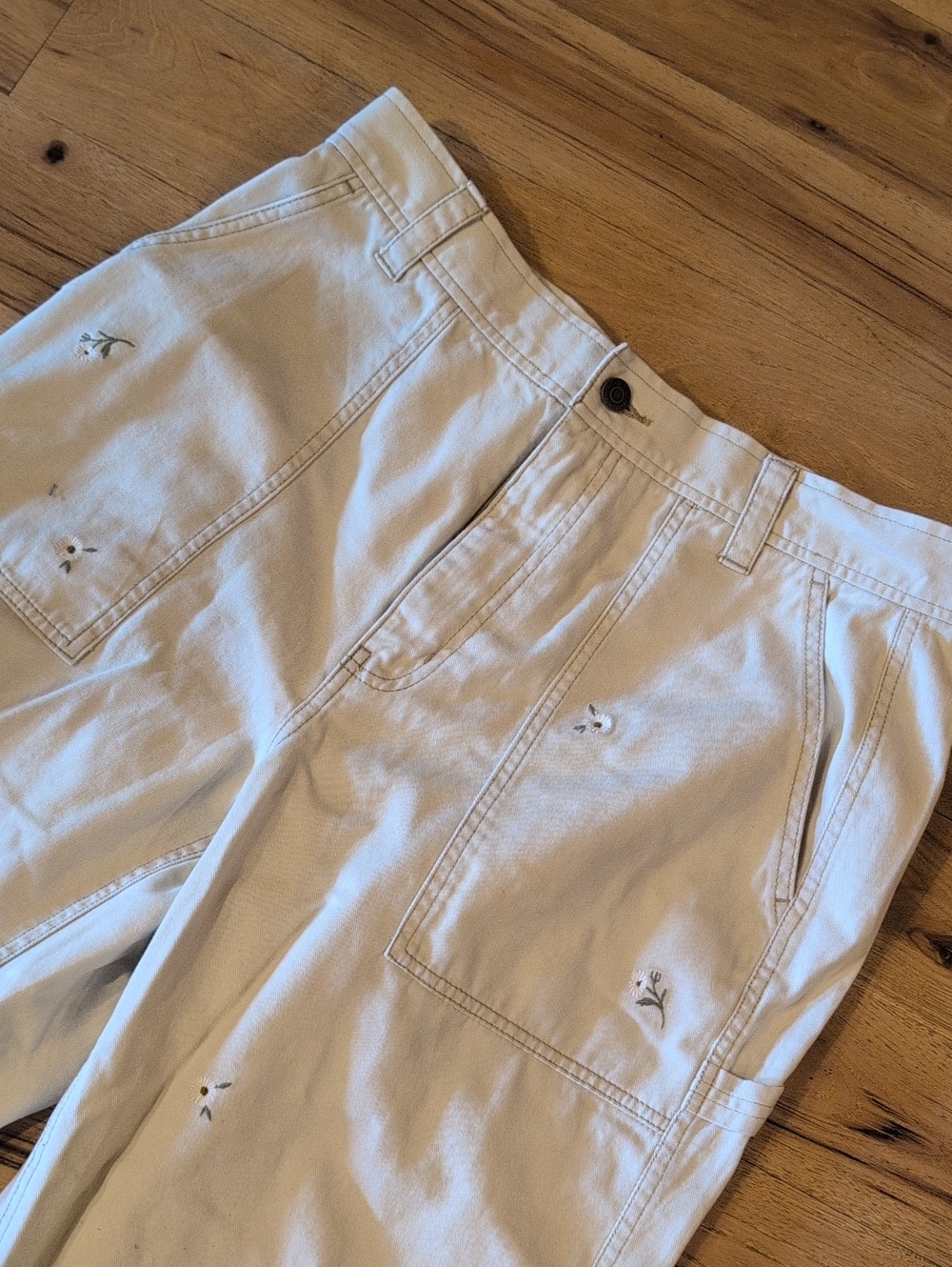 Old Navy Cream High-Rise Straight Pants